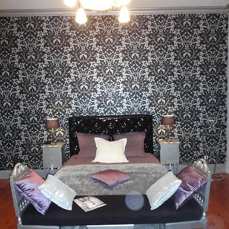 Hotel Manoir Le Louis XXI Masnieres Esterno foto